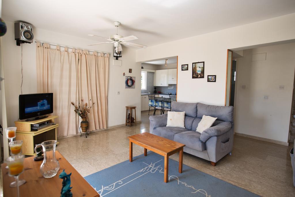 Merab Center Villas Αγία Νάπα Εξωτερικό φωτογραφία