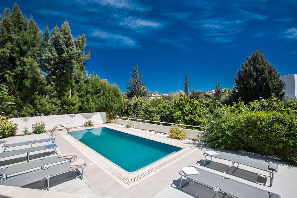 Merab Center Villas Αγία Νάπα Εξωτερικό φωτογραφία